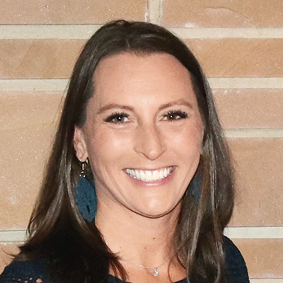 Jennifer Glonke Stewart (’04)